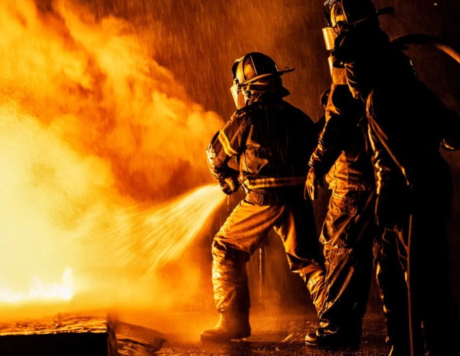 Боротьба з пожежею за розширеною програмою Advanced Fire Fighting