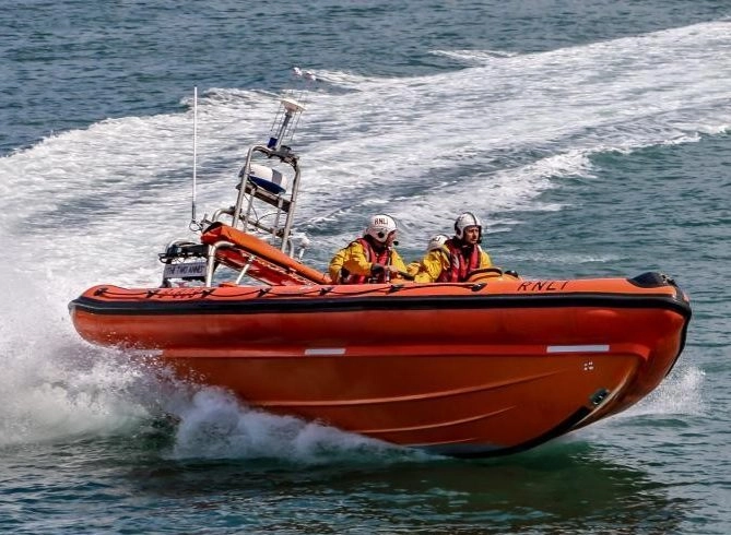 Фахівець зі швидкісних чергових шлюпок Proficiency in Fast Rescue Boats