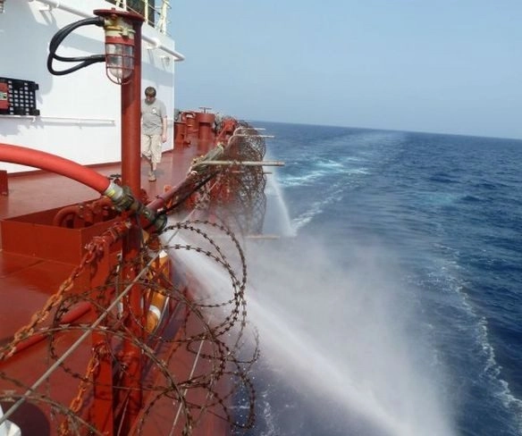 Підготовка та інструктаж з питань охорони для усіх моряків Security-Related Training and Instruction for All Seafarers