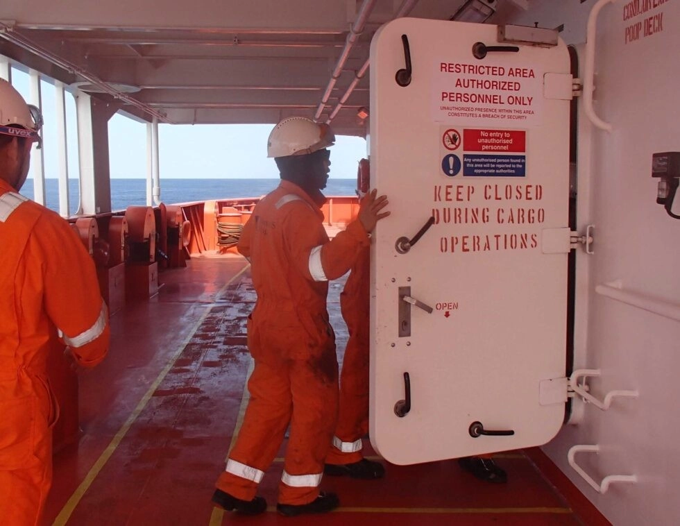 Виконання обов’язків членів екіпажу з охорони судна Designated Security Duties оf Shipboard Personnel